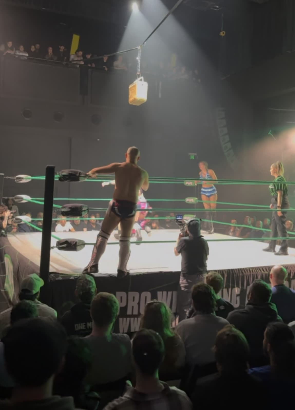 Ringside at the HBG team wrestling night